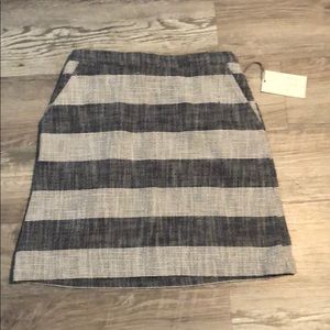 NWT skirt with pockets